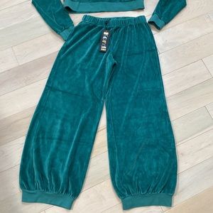 Suzie Kondi teal velour Harem pants S